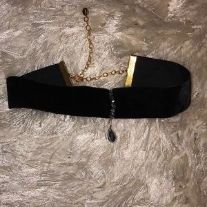 black velvet choker